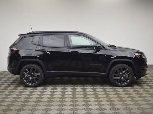 New 2026 Jeep Compass Limited image 4