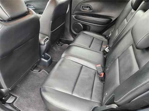 Used 2019 Honda HR-V EX-L image 16