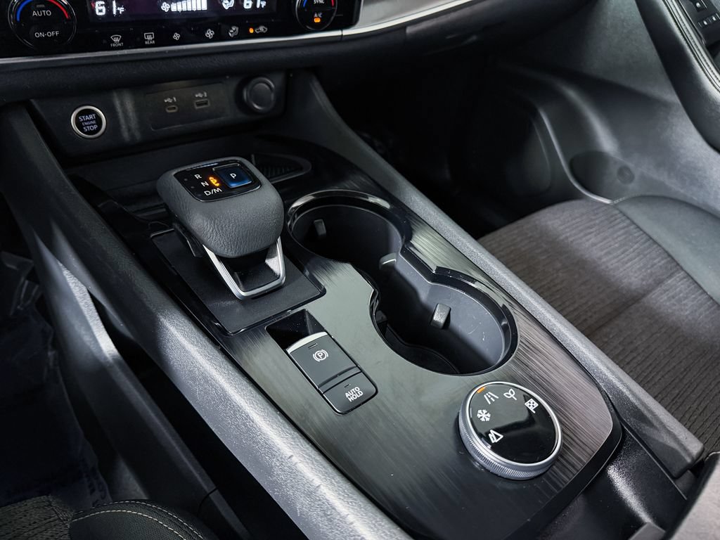 Certified 2021 Nissan Rogue SV AWD/4WD image 20