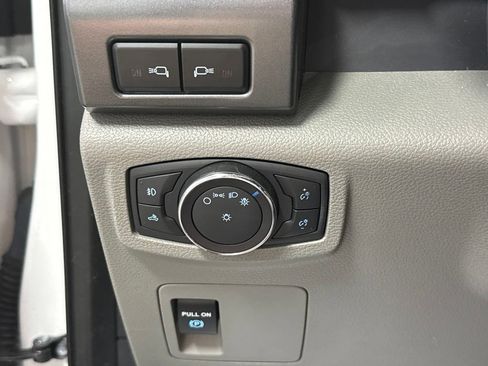 Used 2019 Ford F150 XLT w/ Max Trailer Tow Package AWD/4WD image 16
