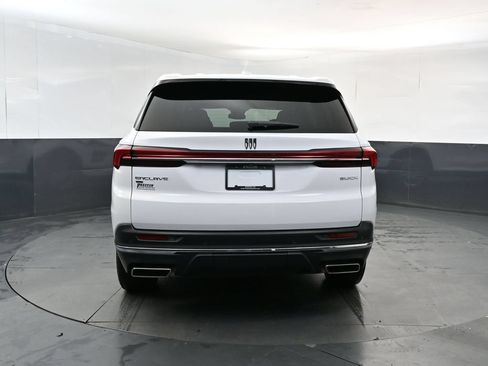 Used 2026 Buick Enclave Preferred AWD/4WD image 4