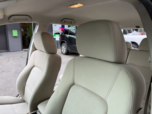 Used 2008 Subaru Outback 2.5i image 11