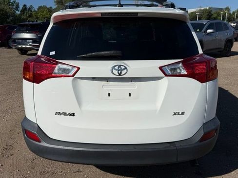 Used 2014 Toyota RAV4 XLE FWD image 5