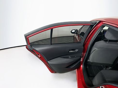 Used 2021 Toyota Corolla LE FWD image 24