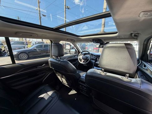 Used 2022 Jeep Grand Cherokee Limited 4xe image 44