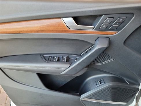 Used 2023 Audi Q5 2.0T Premium Plus image 22