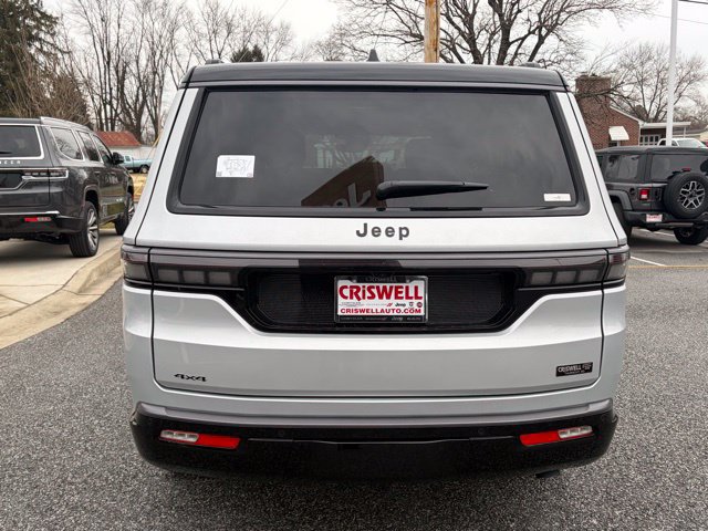 New 2026 Jeep Grand Wagoneer Summit AWD/4WD image 6