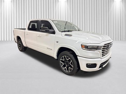 New 2026 RAM 1500 Laramie AWD/4WD image 2