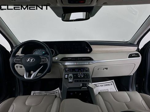 Used 2022 Hyundai Palisade Calligraphy image 12