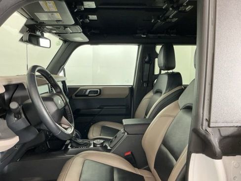 Used 2024 Ford Bronco Wildtrak AWD/4WD image 16