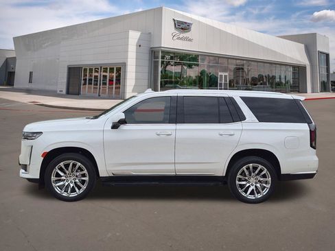 Used 2023 Cadillac Escalade Premium Luxury w/ LPO, Radiant Package AWD/4WD image 3