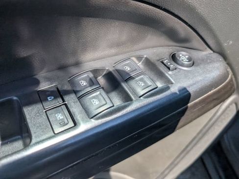 Used 2022 GMC Canyon Elevation w/ Elevation Premium Package AWD/4WD image 15