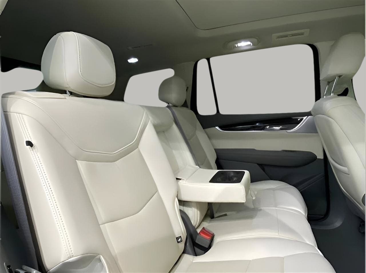 Used 2021 Cadillac XT6 Premium Luxury FWD image 24