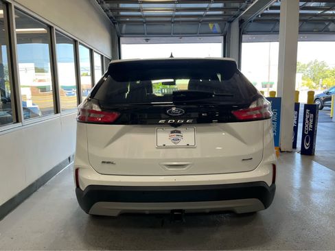 Used 2024 Ford Edge SEL w/ Convenience Package AWD/4WD image 7