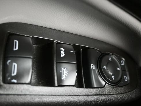 Used 2021 Chevrolet Equinox LT AWD/4WD image 25