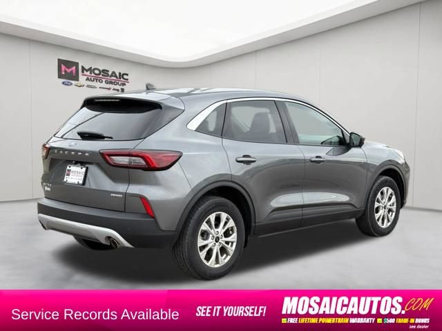 Used 2023 Ford Escape Active w/ Tech Pack #2 AWD/4WD image 7