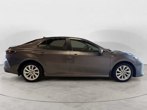 Used 2024 Toyota Camry LE FWD image 7