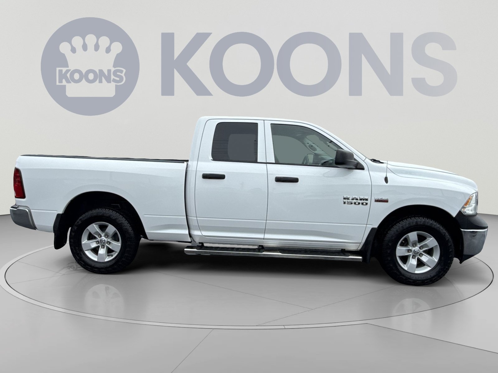 Used 2018 RAM 1500 ST w/ SXT Appearance Group AWD/4WD image 8