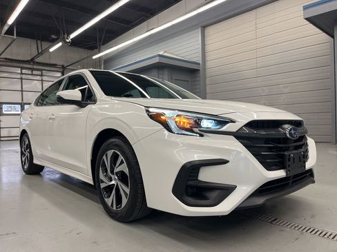 Certified 2025 Subaru Legacy Premium AWD/4WD image 1