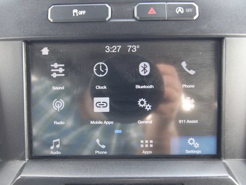 Used 2018 Ford F150 XLT w/ Equipment Group 302A Luxury AWD/4WD image 36