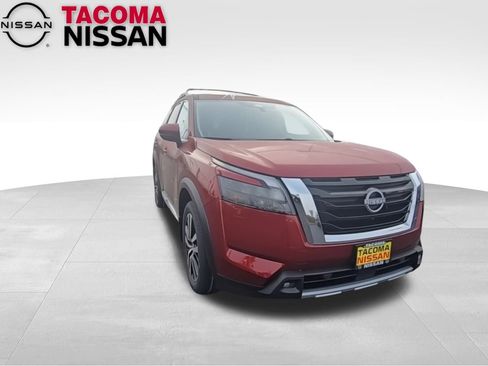 New 2025 Nissan Pathfinder Platinum w/ Cargo Package image 2