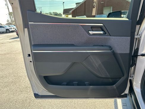 New 2026 GMC Sierra EV Elevation image 22