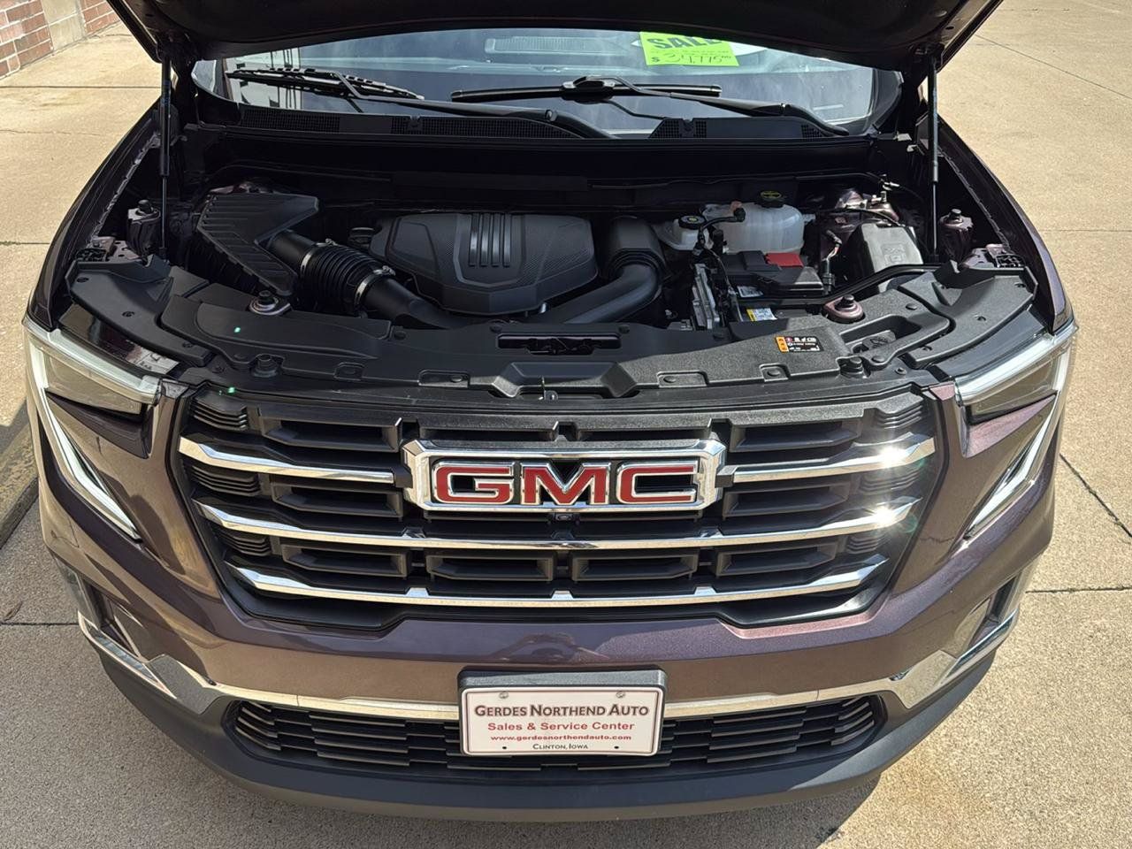Used 2024 GMC Acadia Elevation AWD/4WD image 30