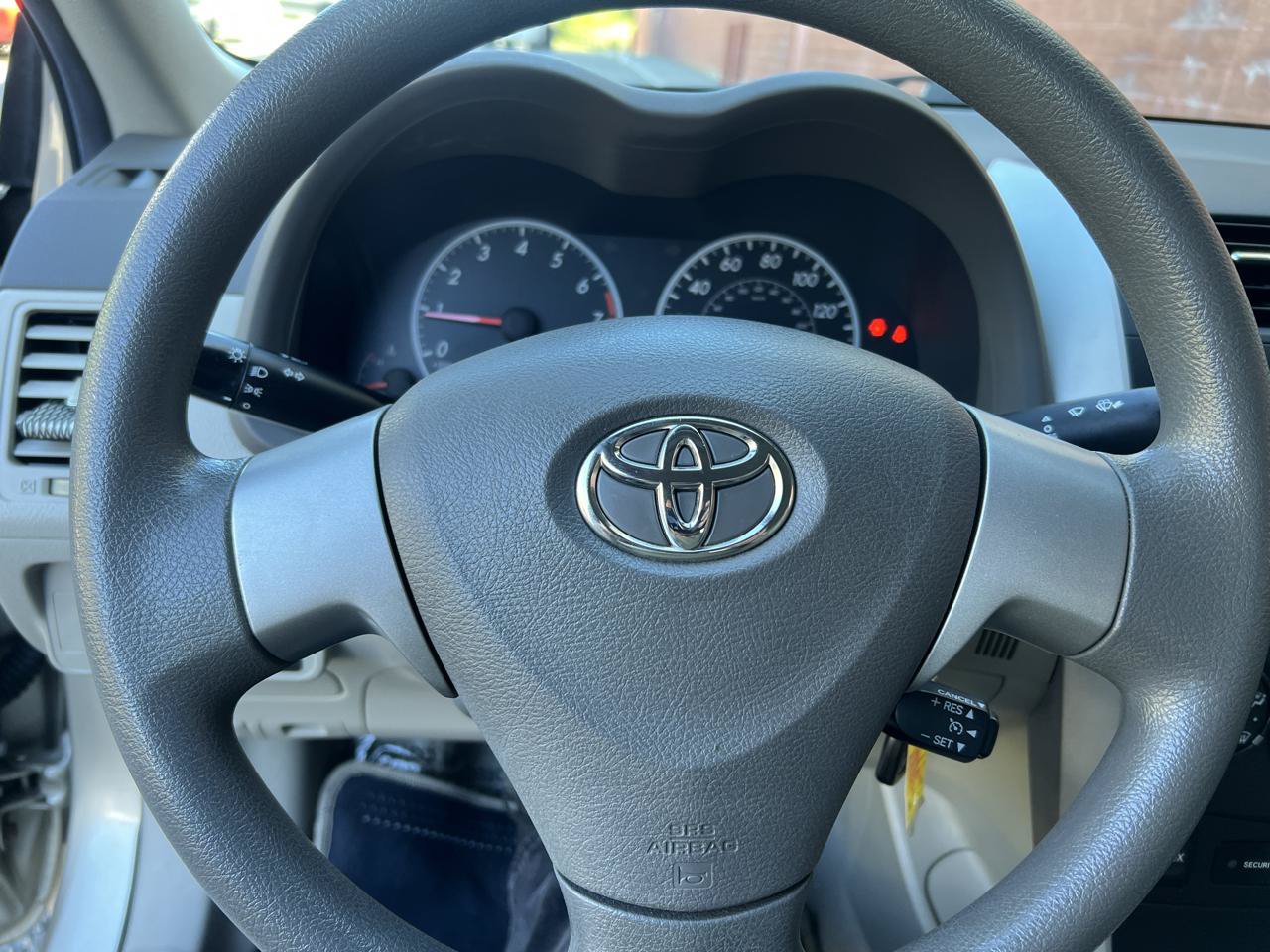 Used 2010 Toyota Corolla LE FWD image 22