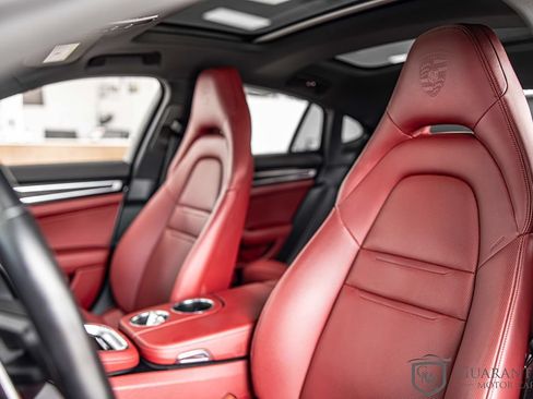 Used 2023 Porsche Panamera Platinum Edition RWD image 17
