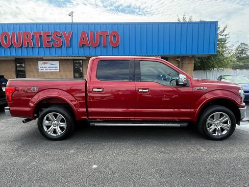 Used 2018 Ford F150 Lariat w/ Equipment Group 502A Luxury AWD/4WD image 13