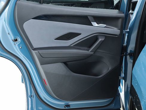 New 2026 Volkswagen Tiguan SE R-Line image 56