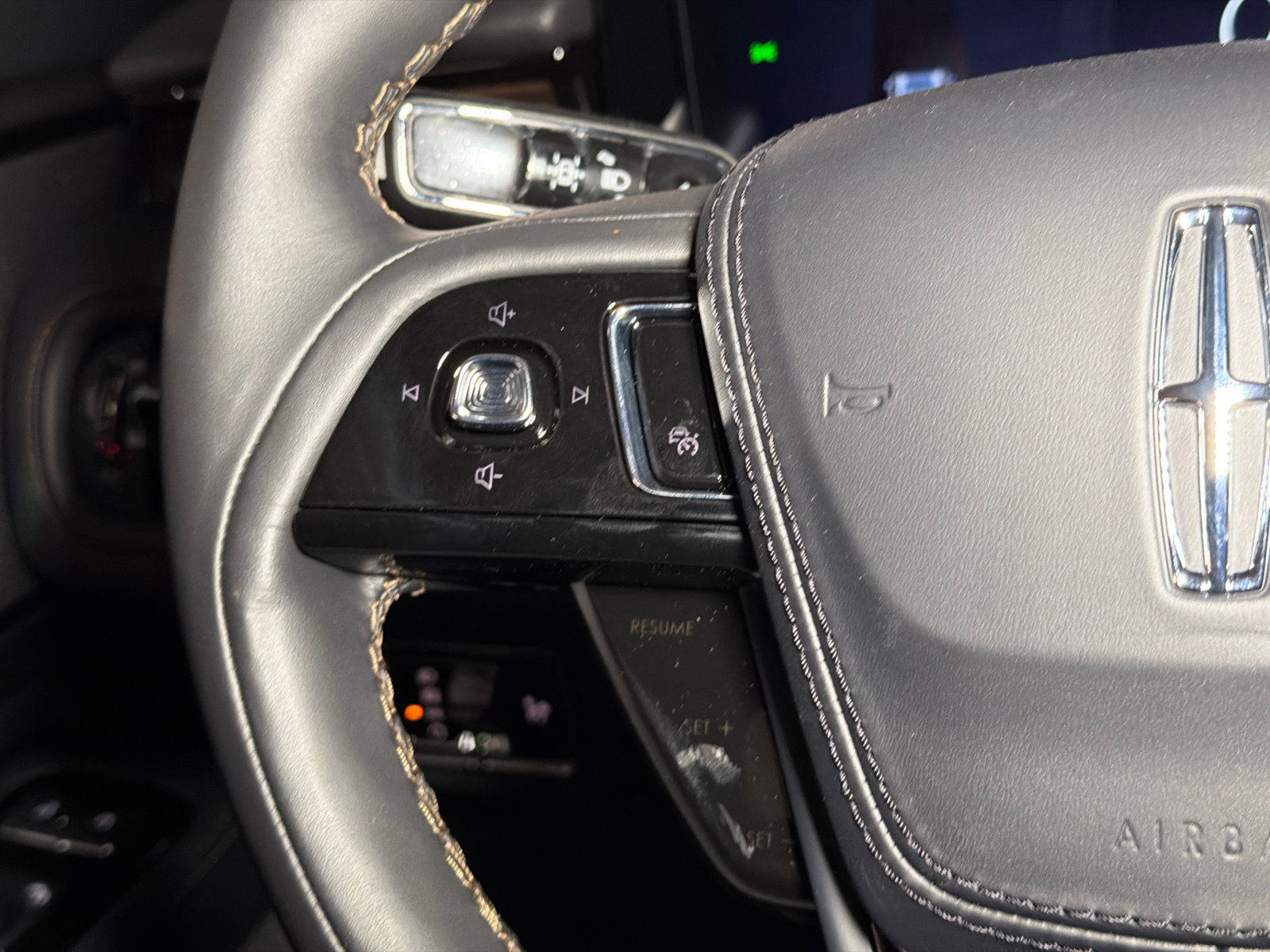 New 2027 Lincoln Aviator Reserve AWD/4WD image 25