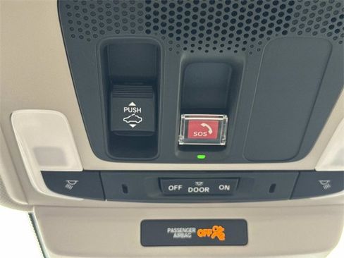 Used 2023 Honda Accord EX image 19