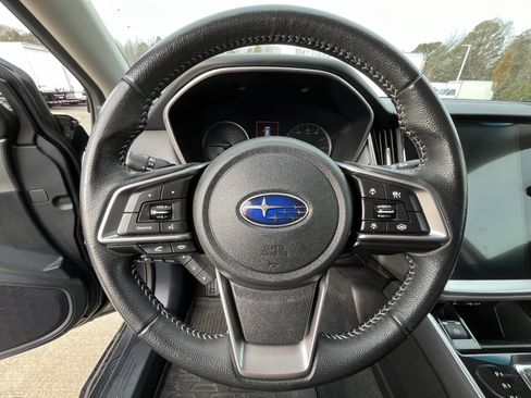 Used 2022 Subaru Outback Onyx Edition XT image 19
