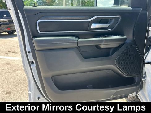Used 2023 RAM 1500 Big Horn RWD image 33