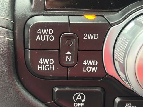 Used 2019 RAM 1500 Limited image 34