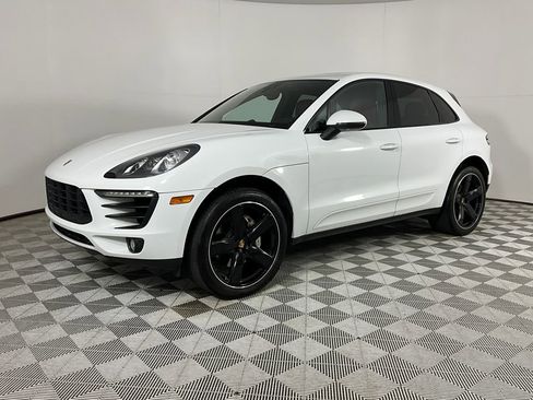 Used 2017 Porsche Macan S AWD/4WD image 1