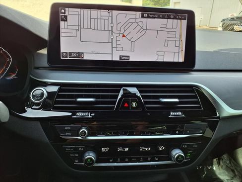 Used 2022 BMW 530i w/ M Sport Package RWD image 24