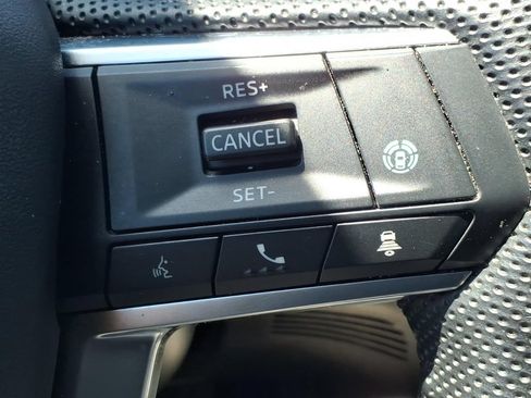 Used 2023 Mitsubishi Outlander SE AWD/4WD image 22