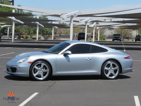 Used 2016 Porsche 911 Carrera image 11