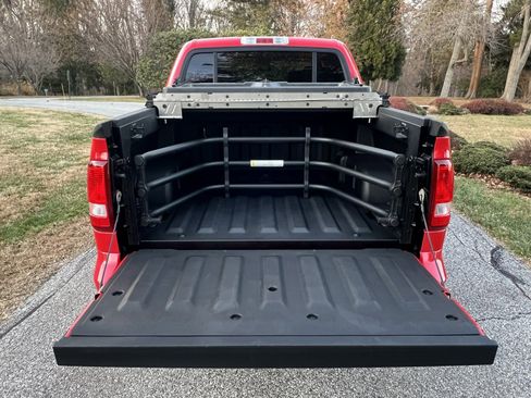 Used 2008 Ford Explorer Sport Trac Adrenalin image 25