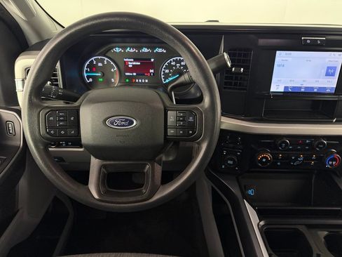 Used 2025 Ford F250 XLT w/ FX4 Off-Road Package AWD/4WD image 13