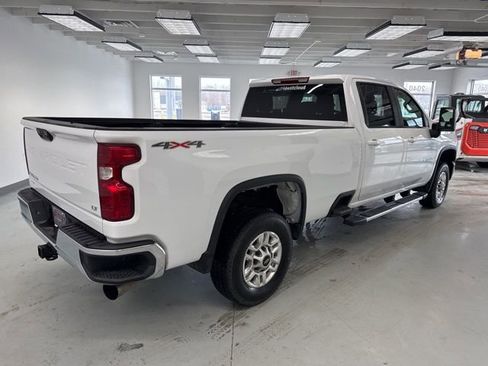 Used 2025 Chevrolet Silverado 2500 LT w/ Convenience Package image 10