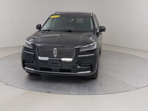 Used 2024 Lincoln Aviator Reserve AWD/4WD image 10