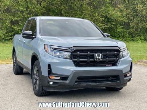 Used 2024 Honda Ridgeline Sport image 9