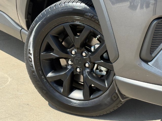 Used 2025 Toyota RAV4 LE FWD image 2