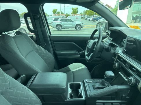 Used 2024 Toyota Tacoma SR5 image 3