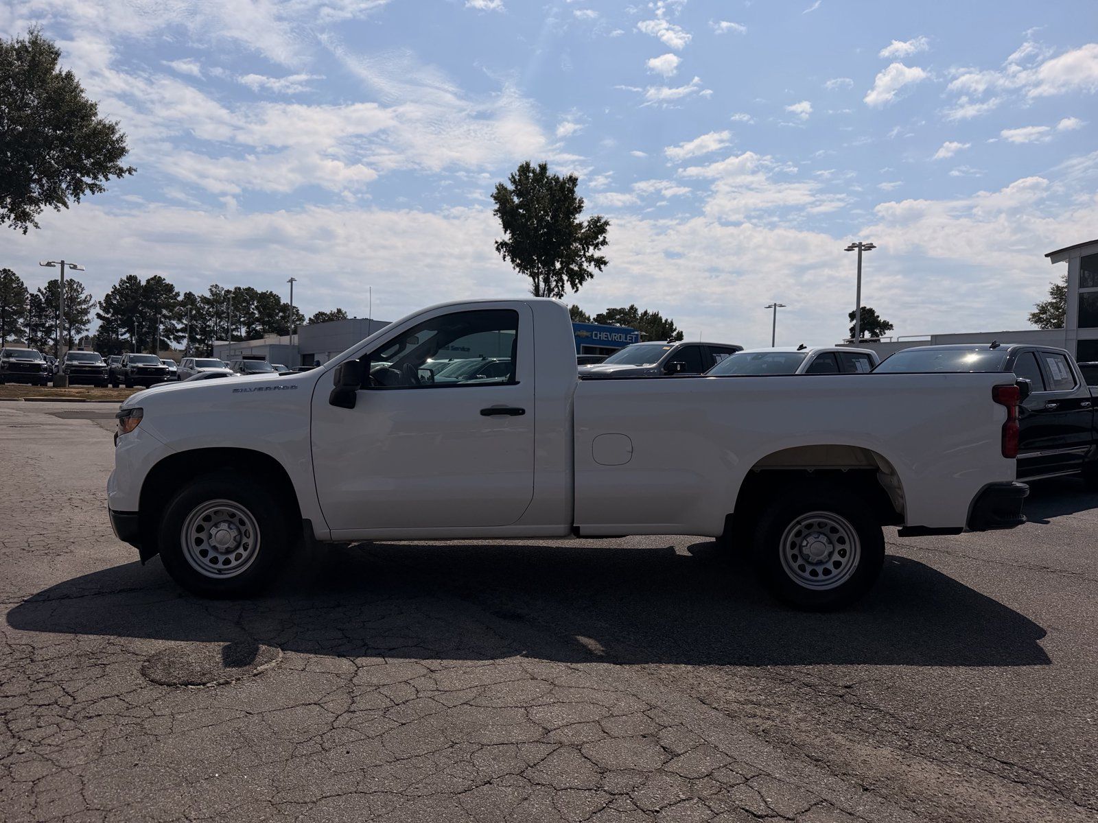 Used 2023 Chevrolet Silverado 1500 W/T RWD image 9