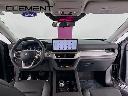 New 2026 Ford Explorer Active w/ Active Comfort Package AWD/4WD image 12