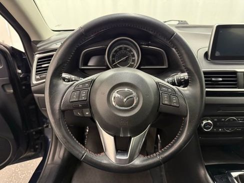 Used 2015 MAZDA MAZDA3 i Touring w/ Technology Package image 13